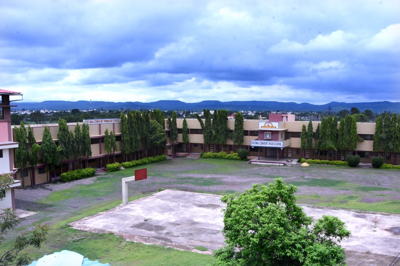 School Image 1